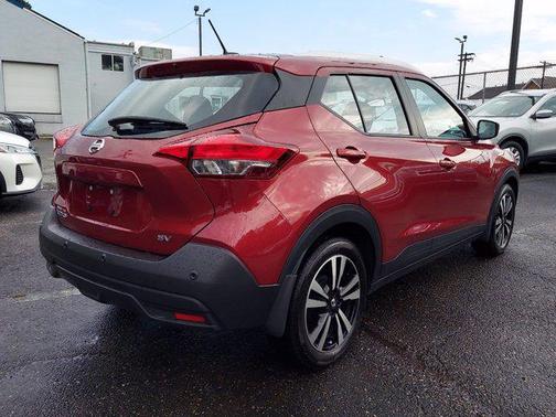 2020 Nissan Kicks SV