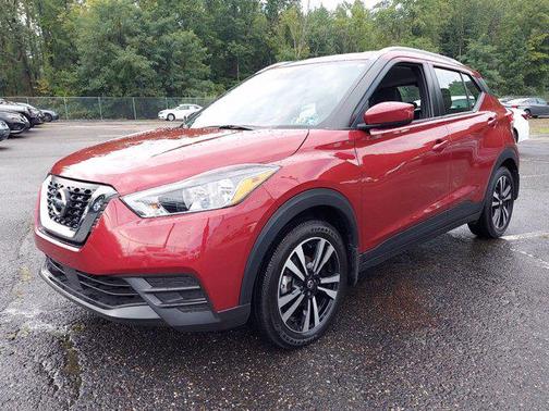 2020 Nissan Kicks SV