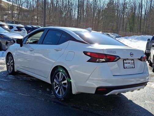 2023 Nissan Versa 1.6 SV