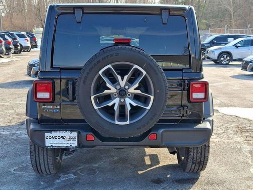 2025 Jeep Wrangler 4xe Sport S