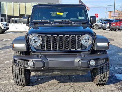 2025 Jeep Wrangler 4xe Sport S