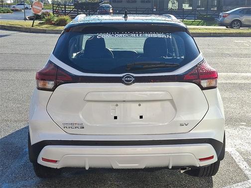 2024 Nissan Kicks SV