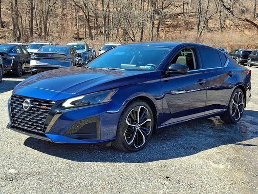 2023 Nissan Altima SR FWD