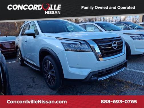 2025 Nissan Pathfinder Platinum 4WD