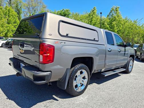 Pepperdust Metallic 2017 Chevrolet Silverado 1500 LTZ