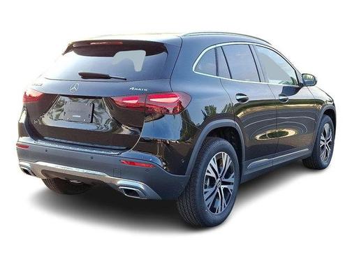 2025 Mercedes-Benz GLA 250 Base 4MATIC