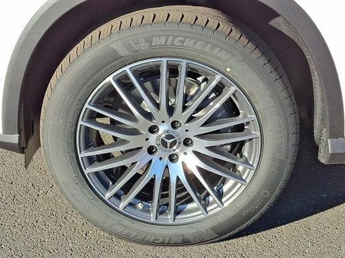 2026 Mercedes-Benz GLC 300 Base 4MATIC
