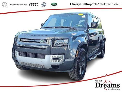 2023 Land Rover Defender 110 SE