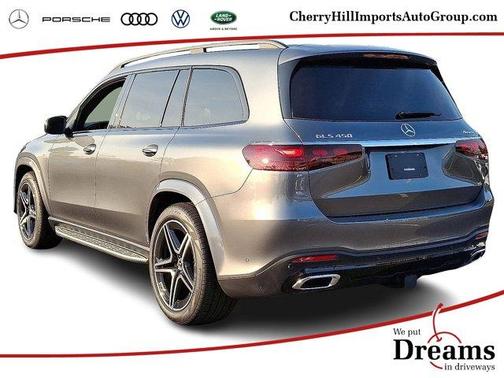 2025 Mercedes-Benz GLS 450 4MATIC