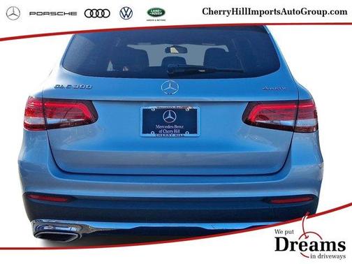 2018 Mercedes-Benz GLC 300 Base 4MATIC