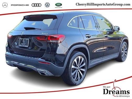 2022 Mercedes-Benz GLA 250 Base 4MATIC