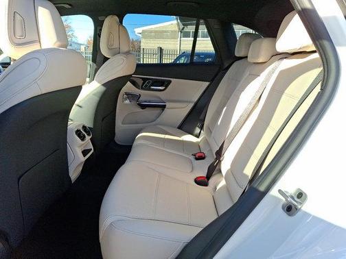 2026 Mercedes-Benz GLC 300 Base 4MATIC