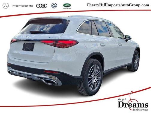 2025 Mercedes-Benz GLC 300 Base 4MATIC