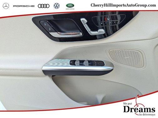 2025 Mercedes-Benz GLC 300 Base 4MATIC