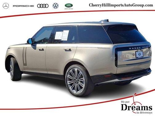 2024 Land Rover Range Rover P530 SE
