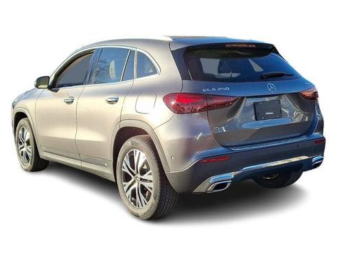 2026 Mercedes-Benz GLA 250 Base 4MATIC