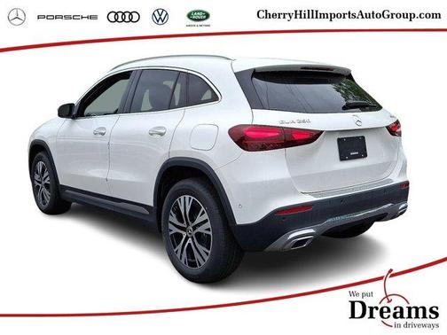 2025 Mercedes-Benz GLA 250 Base 4MATIC