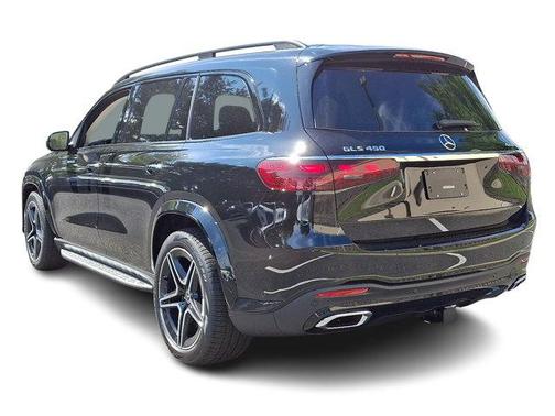 2026 Mercedes-Benz GLS 450 