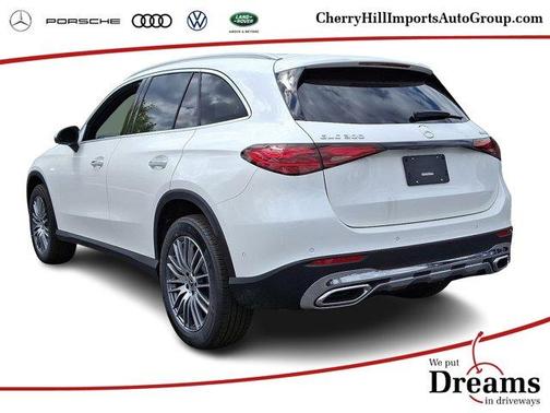 2025 Mercedes-Benz GLC 300 Base 4MATIC