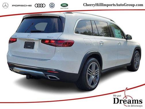 2025 Mercedes-Benz GLS 450 4MATIC
