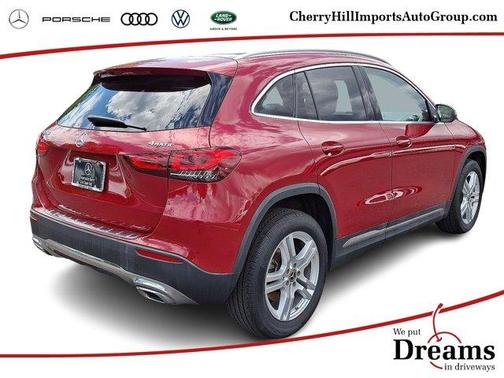 2022 Mercedes-Benz GLA 250 Base 4MATIC
