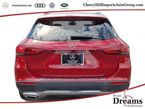 2022 Mercedes-Benz GLA 250 Base 4MATIC