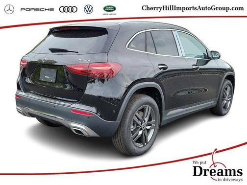2025 Mercedes-Benz GLA 250 Base 4MATIC