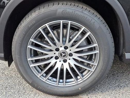 2026 Mercedes-Benz GLC 300 Base 4MATIC