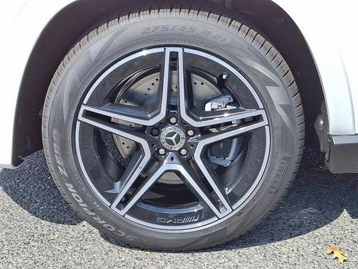 2026 Mercedes-Benz GLS 450 