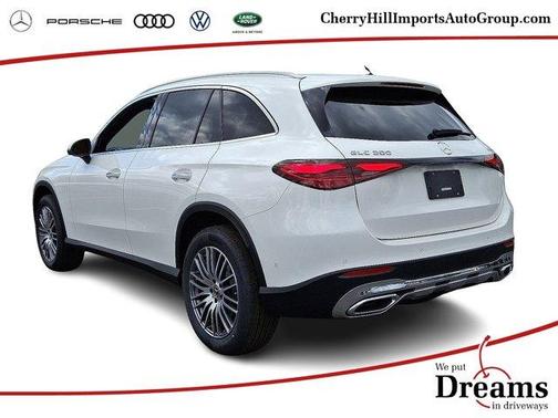 2025 Mercedes-Benz GLC 300 Base 4MATIC