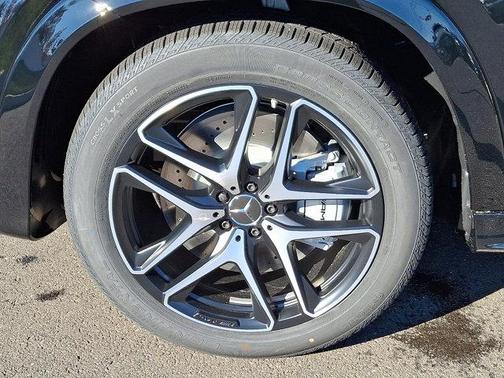 2026 Mercedes-Benz AMG GLE 53 Base