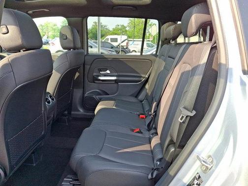2025 Mercedes-Benz GLB 250 Base 4MATIC