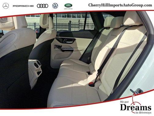 Polar White 2026 Mercedes-Benz GLC 300 Base 4MATIC