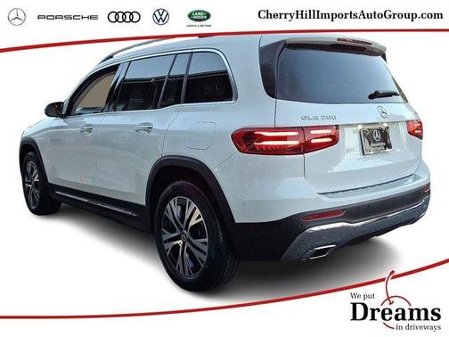 2025 Mercedes-Benz GLB 250 Base 4MATIC