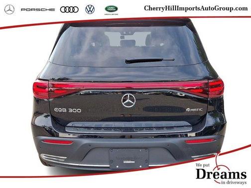 2024 Mercedes-Benz EQB 300 Base 4MATIC