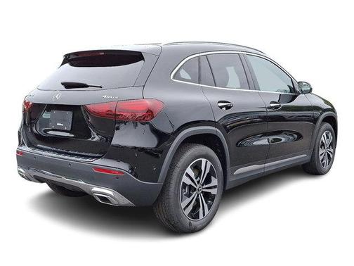 2026 Mercedes-Benz GLA 250 Base 4MATIC