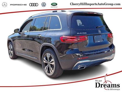 Midnight Black 2026 Mercedes-Benz GLB 250 Base 4MATIC