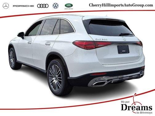 2025 Mercedes-Benz GLC 300 Base 4MATIC