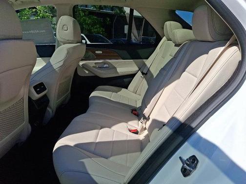 2026 Mercedes-Benz GLE 450 4MATIC