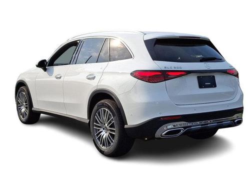 2025 Mercedes-Benz GLC 300 Base 4MATIC
