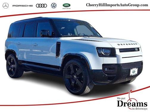 2025 Land Rover Defender P400 X-Dynamic SE