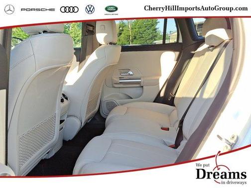 2025 Mercedes-Benz GLA 250 Base 4MATIC