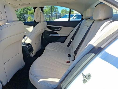 2026 Mercedes-Benz E-Class 350