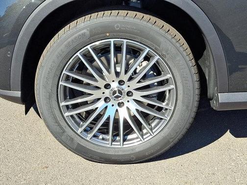 2026 Mercedes-Benz GLC 300 Base 4MATIC