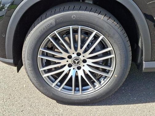 2026 Mercedes-Benz GLC 300 Base 4MATIC