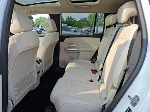 2025 Mercedes-Benz GLB 250 Base 4MATIC