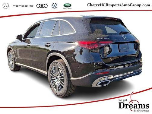 2025 Mercedes-Benz GLC 300 Base 4MATIC