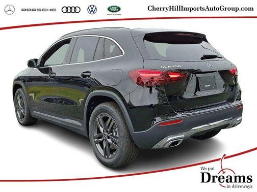 2026 Mercedes-Benz GLA 250 Base 4MATIC