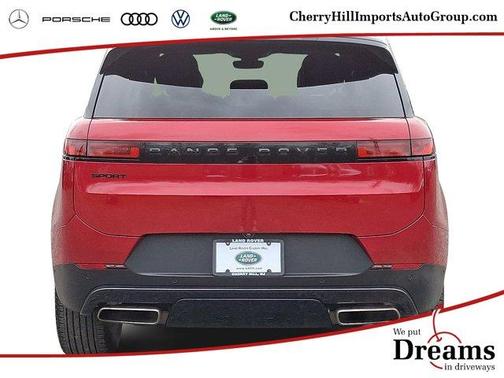 2024 Land Rover Range Rover Sport SE