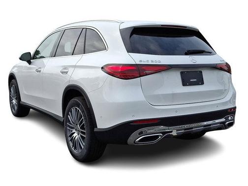 2025 Mercedes-Benz GLC 300 Base 4MATIC